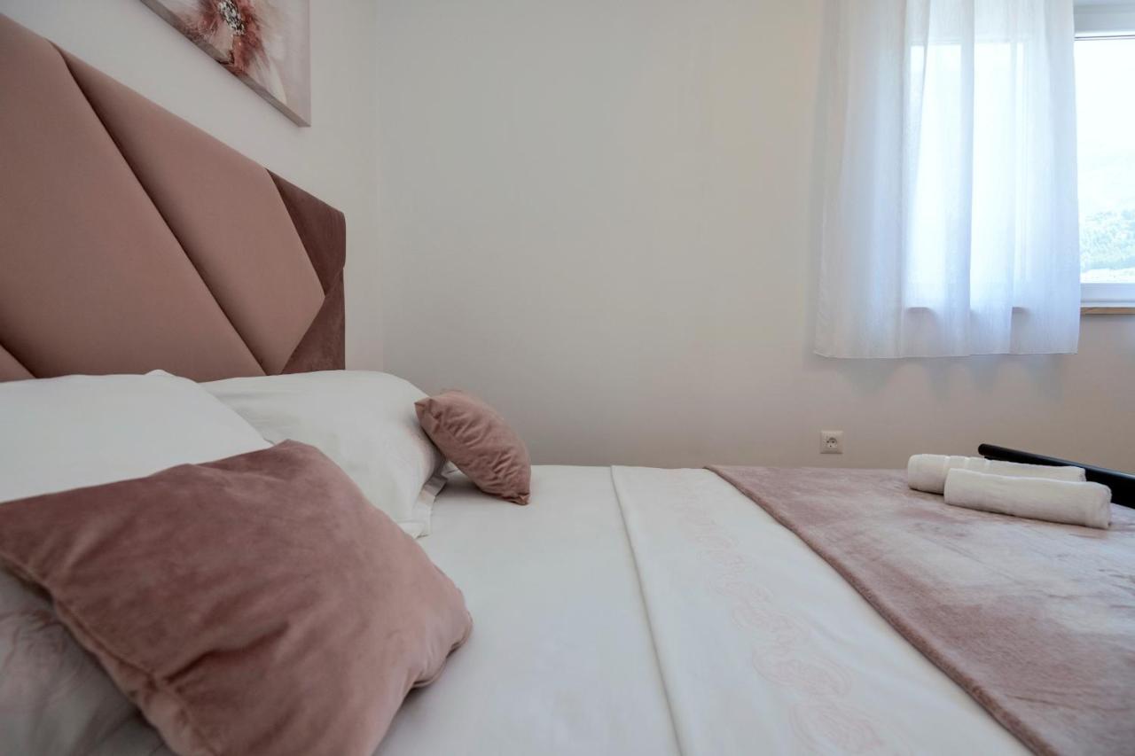 Luxury Apartment Makarska 2Min From Beach Luaran gambar