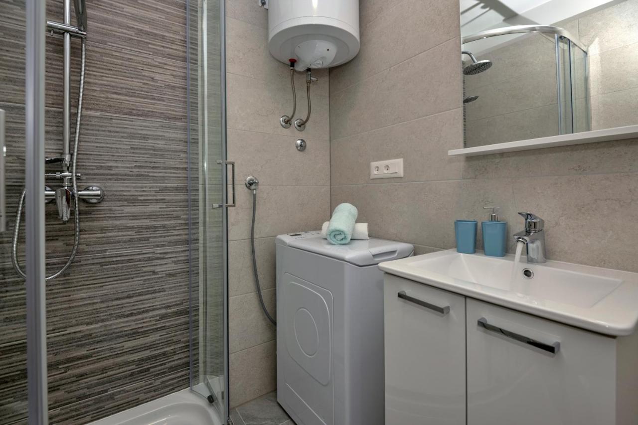 Luxury Apartment Makarska 2Min From Beach Luaran gambar