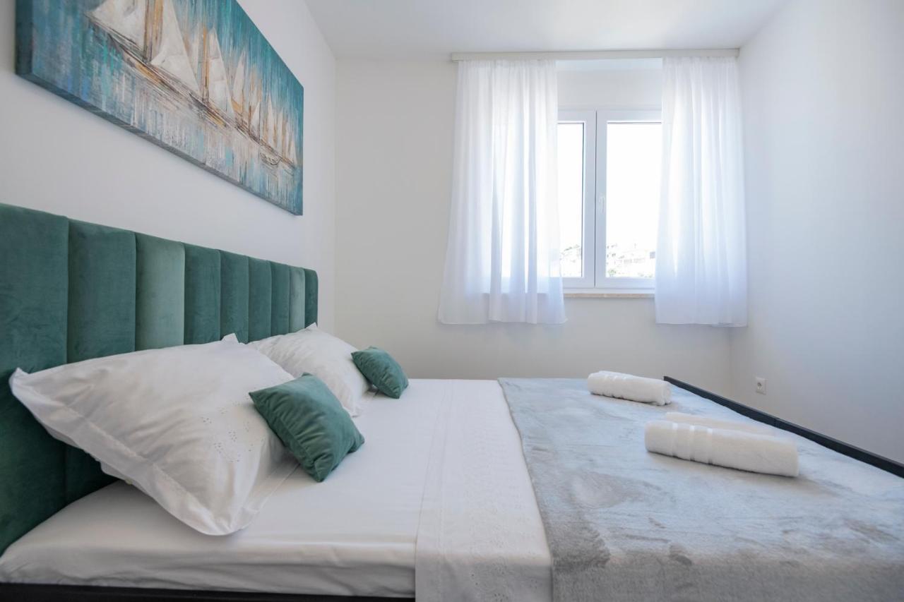 Luxury Apartment Makarska 2Min From Beach Luaran gambar