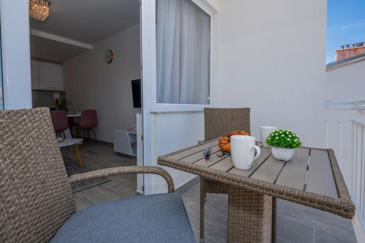 Luxury Apartment Makarska 2Min From Beach Luaran gambar