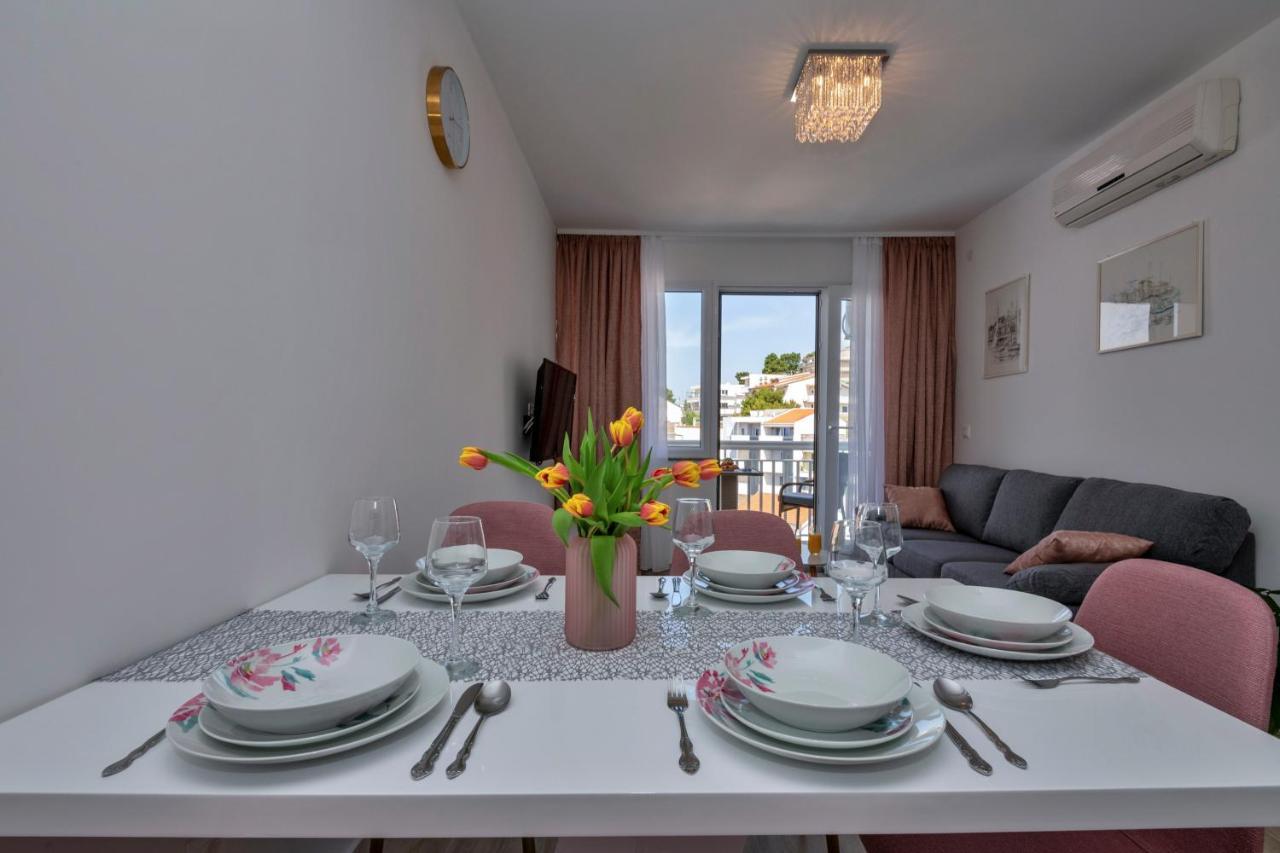 Luxury Apartment Makarska 2Min From Beach Luaran gambar