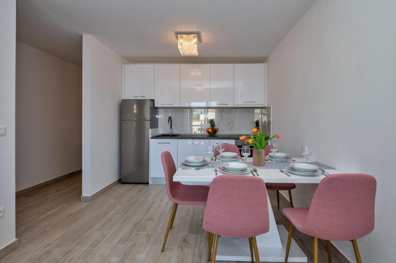 Luxury Apartment Makarska 2Min From Beach Luaran gambar