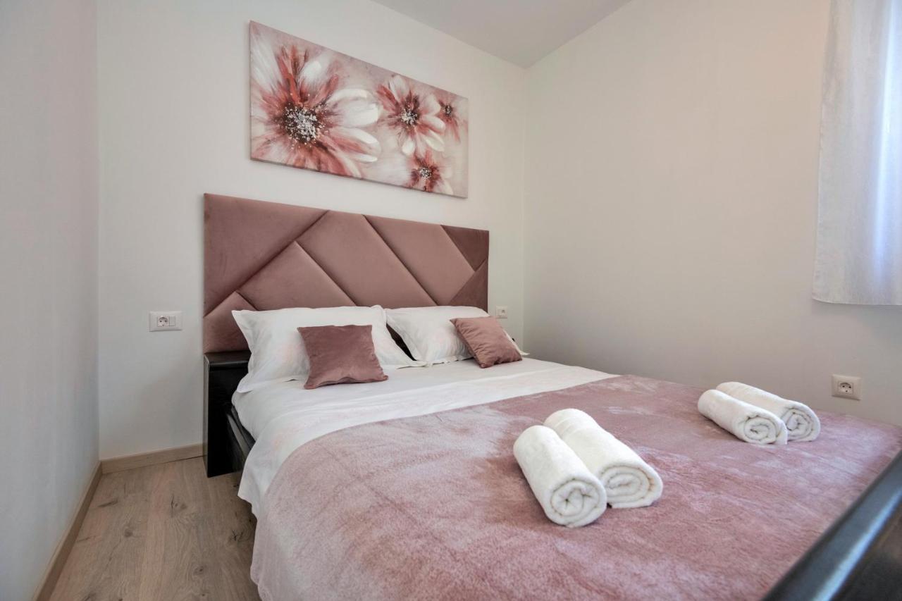Luxury Apartment Makarska 2Min From Beach Luaran gambar