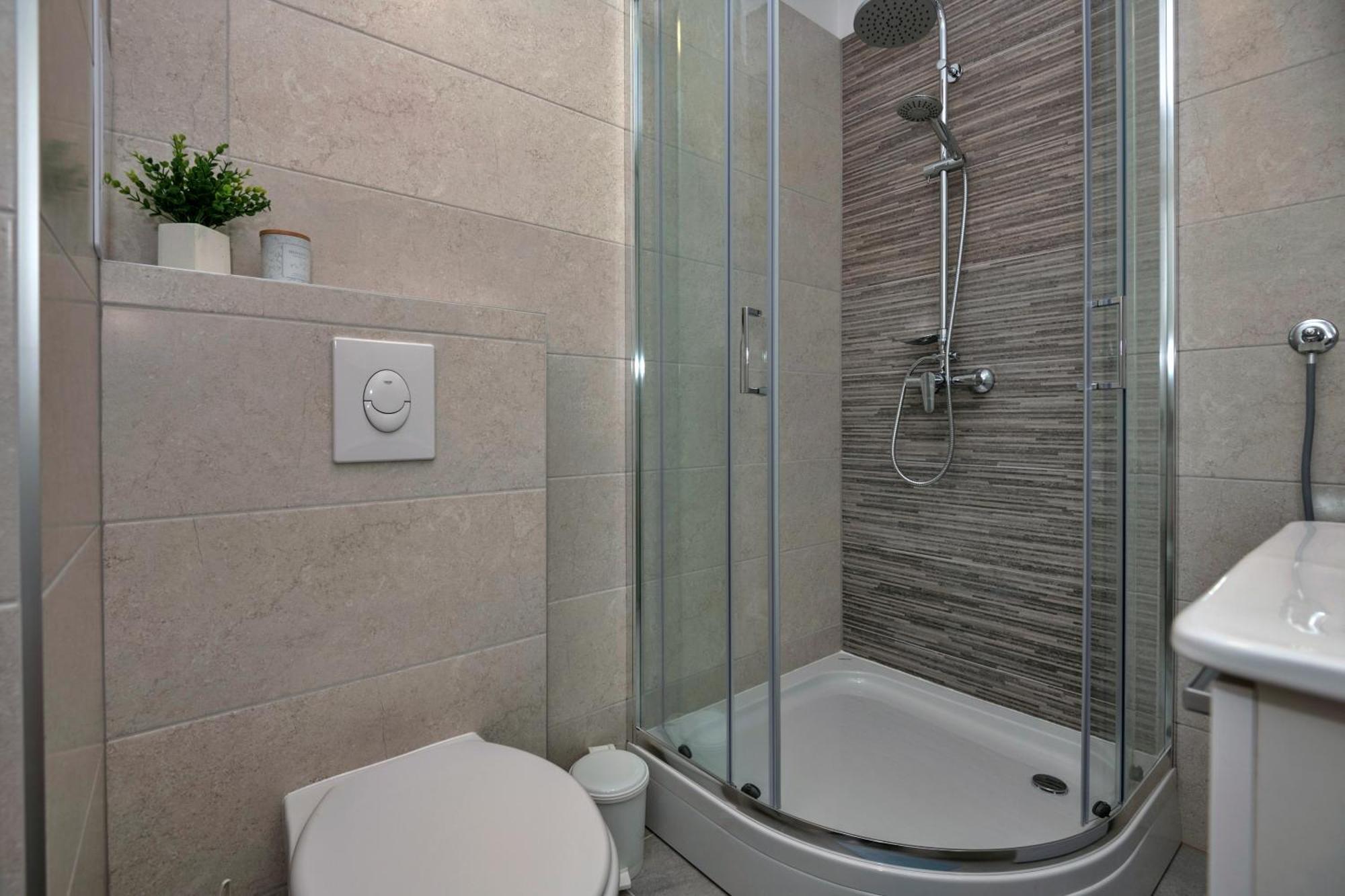 Luxury Apartment Makarska 2Min From Beach Luaran gambar